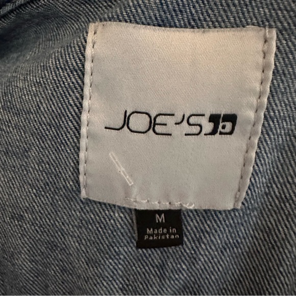 Joe’s Jeans Medium Distressed Blue Denim Trucker Jacket - Relaxed Fit - Picture 5 of 10